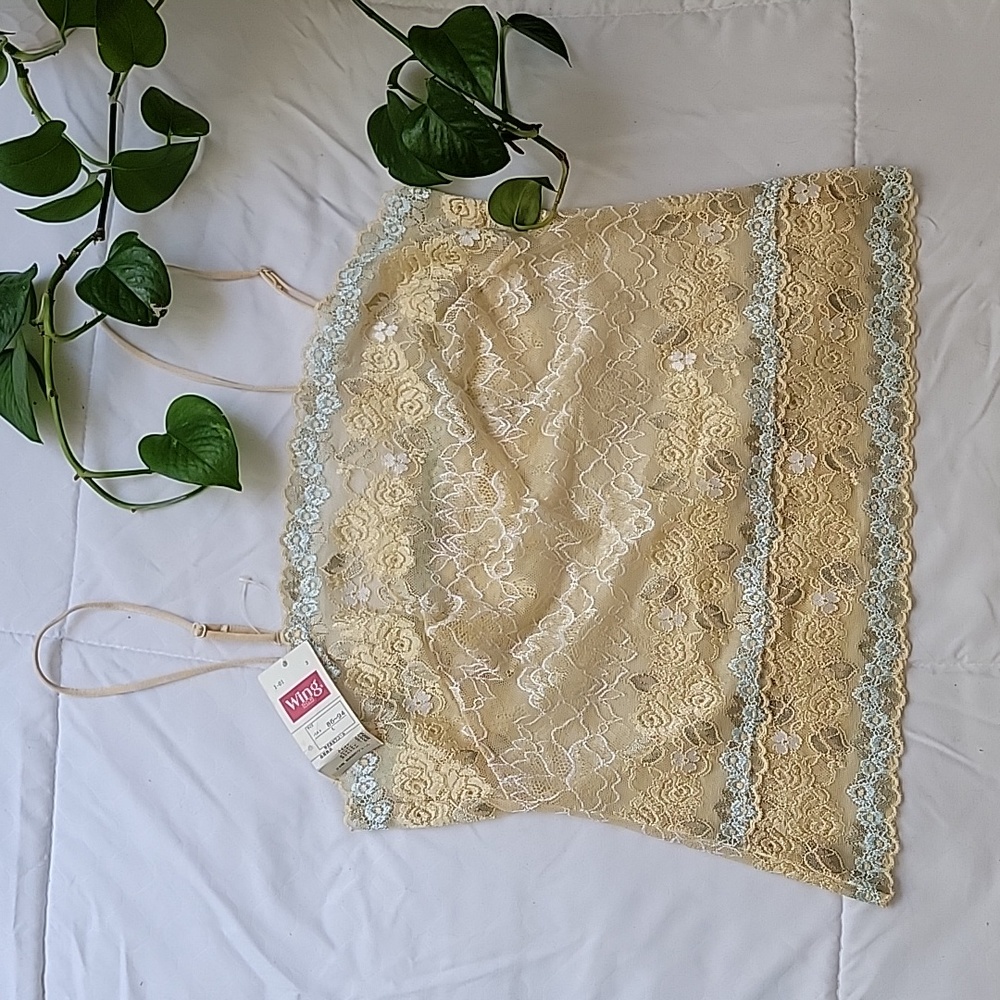 Wing lingerie camisole mede in Japan